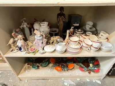 Lot 671 - Large selection of ceramics to include Lladro, Aynsley and other ceramics