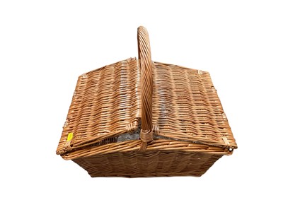Lot 667 - Wicker picnic basket