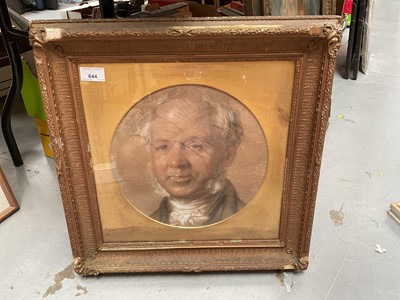 Lot 644 - 19th century pastel portrait of an elderly man, in gilt frame.