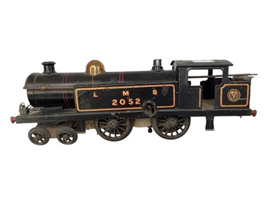 Lot 1845 - Hornby O Gauge clockwork LMS 4-4-4 tank engine (missing rear wheels & key) (1)