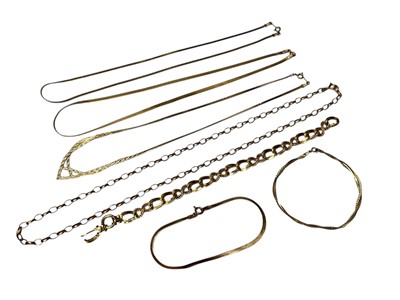 Lot 197 - Seven various 9ct gold chains to include four necklaces and three bracelets