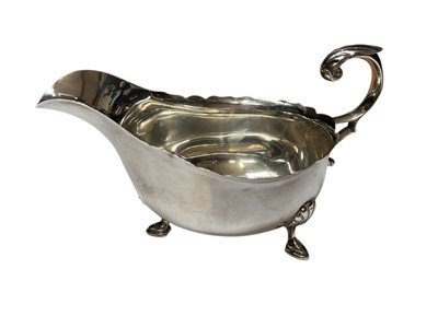 Lot 22 - 1930s silver sauce boat retailed by Harrods (Sheffield 1939)
