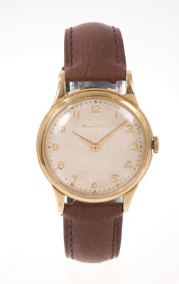 Lot 788 - 1950s International Watch Company 9ct gold cased wristwatch