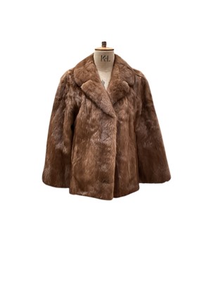 Lot 2125 - Mink fur jacket .