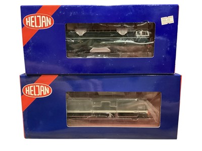 Lot 1766 - Hejan OO Gauge green (no frost grilles) early version Class 23 Baby Deltic D5905, boxed 2322 and BR green Class 26/0 diesel D5309, boxed 26621 (2)