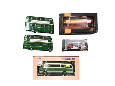 Lot 2017 - IXO Models diecast Routemaster Buses, boxed (x3), other boxed & loose vehicles (2 boxes)