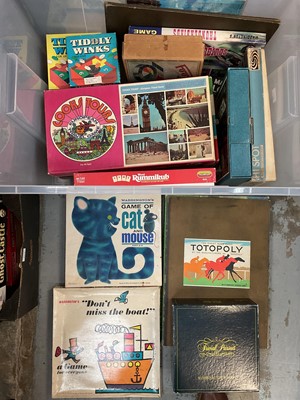 Lot 2614 - Large quantity of vintage board games, playing cards, etc (2 boxes)