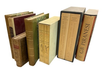 Lot 1413 - Assorted collectible books