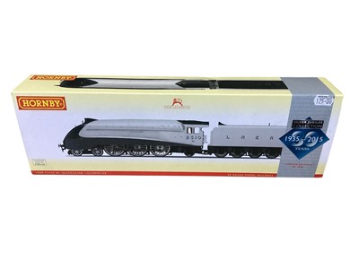 Lot 1783 - Hornby OO Gauge 4-6-2 LNER The Silver Jubilees A4 Class Silver King tender locomotive 2511, boxed R3308, 4-6-2 LNER The Silver Jubilees A4 Class Quicksilver tender locomotive 2510, boxed R3307 &...
