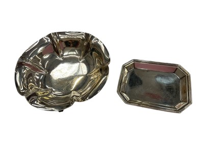Lot 267 - Edwardian silver bonbon dish, (London 1904), maker Goldsmiths & Silversmiths Company, 11.5cm in diameter, together with George V silver pin dish (Birmingham 1929), maker Asprey & Co Ltd,...