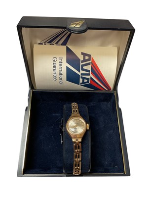 Lot 298 - Ladies 9ct gold Avia wristwatch on 9ct gold bracelet, in box.