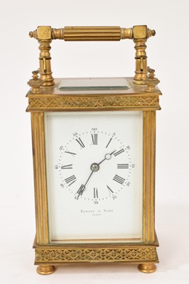 Lot 627 - Edwardian French carriage clock