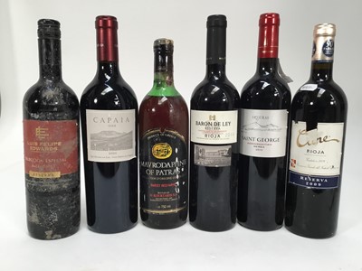 Lot 62 - Sixteen bottles, New World reds and others, vintages 2000s onwards