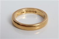 Lot 3276 - Gold (22ct) wedding ring. Size L - L½