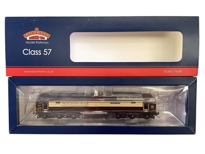 Lot 1800 - Bachmann OO Gauge Class 57/3 Northern Belle "Solway Princess" 57312, boxed 32-764A, plus Hornby Northern Belle Train Pack (No locomotive) with carriages Chatsworth, Warwick & Mow Cop, box R3...