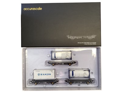 Lot 1817 - Accurascale OO Gauge 3 Pack PFO12A PFA Container Flat Wagon (x3) and Twin Pack FNA-D New Generation Nuclear Flask Carrier, all boxed (4)
