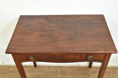 Lot 1287 - Regency plum pudding mahogany single drawer side table