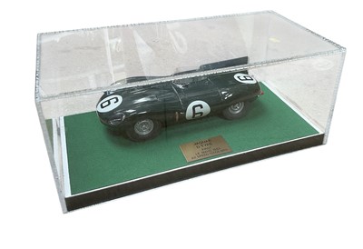 Lot 137 - Diecast - Bellini Models Ltd of the 1955 Le Mans winning Jaguar D Type, depicting the car driven to Victory by Mike Hawthorn