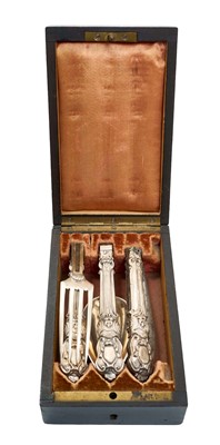 Lot 165 - French silver cutlery set in box