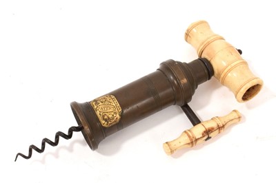 Lot 691 - 19th century Dowler patent corkscrew