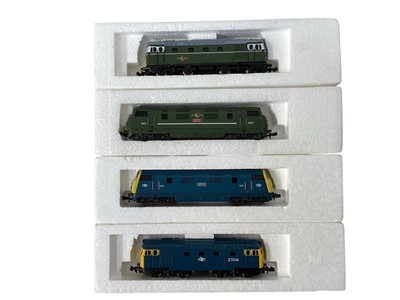 Lot 1996 - Hornby Minitrix diesel locomotives including BR green Class 42 Warship Intrepid D825, boxed No.208 & Bo-Bo Class 27 diesel D5379 and BR blue yellow ends Class 42 Warship Hermes D823 & Cl...