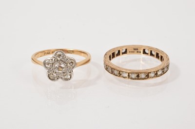 Lot 727 - Diamond daisy cluster ring, together with 9ct gold eternity band (2)