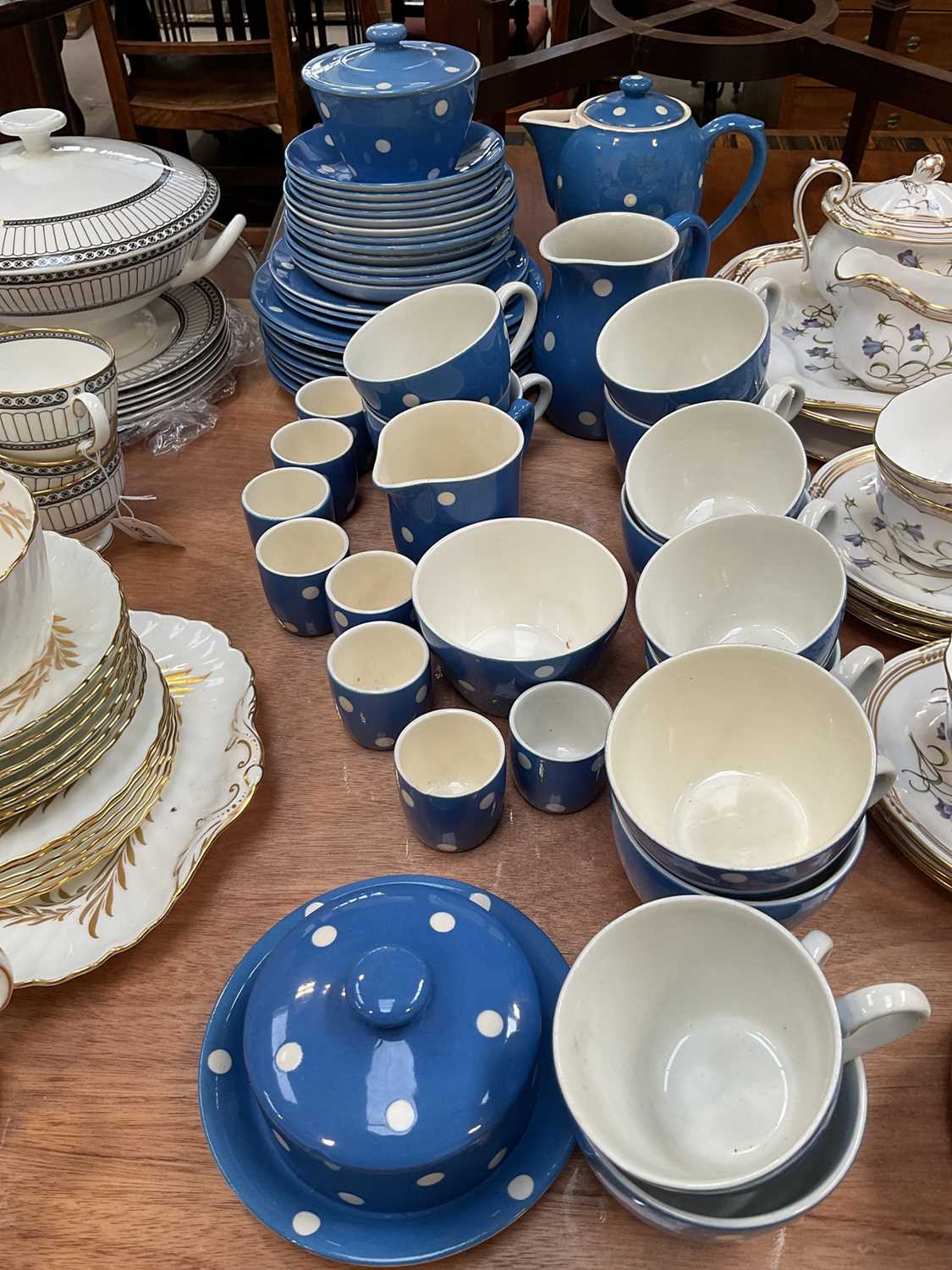 Lot 5011 - T.G. Green Blue Domino coffee set