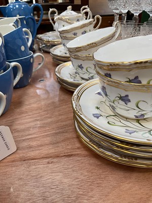 Lot 5012 - Spode Campanula pattern part tea set