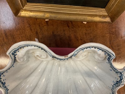Lot 1525 - Large antique tin glazed scallop shell bowl