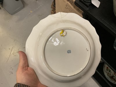 Lot 1534 - Group of ceramics