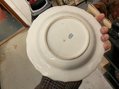 Lot 1534 - Group of ceramics