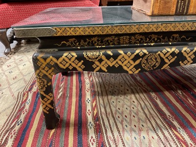 Lot 1536 - 1920s Chinese lacquer rectangular table with gilt decoration, on square legs