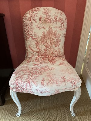 Lot 1752 - 19th century single chair, arched back and serpentine fronted seat, upholstered in toile de jouy fabric, on painted cabriole legs