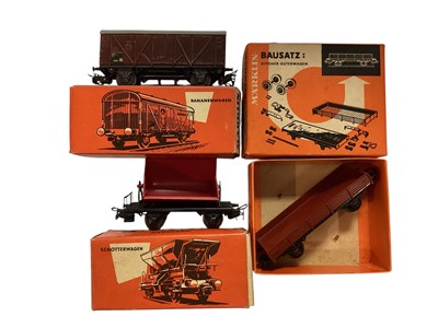 Lot 1762 - Marklin HO Gauge rolling stock, loose and boxed plus some boxed accessories (1 box)