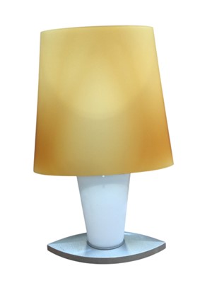 Lot 5002 - Large Italian Fontana Arte lamp designed by Daniela Puppa with oval frosted glass shade