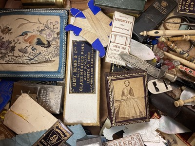 Lot 919 - Collection of sewing and needlework accessories