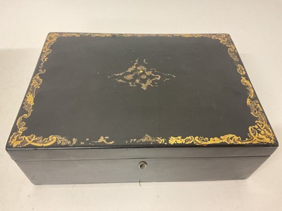 Lot 919 - Collection of sewing and needlework accessories