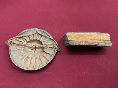 Lot 1889 - Assorted works of art including a decoy pigeon