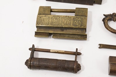 Lot 992 - Chinese lock in the form of a bear, and other locks