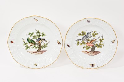 Lot 290 - Pair of Meissen bird painted plates, circa 1860-80
