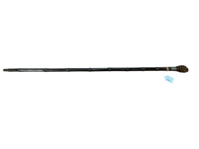 Lot 2991 - Early George V “Horse Measuring” stick with Bamboo shaft, root handle, extending measure and level and silver collar, hallmarked London 1914, metal ferrule. 95cm overall length.
