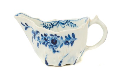 Lot 16 - Lowestoft porcelain Chelsea ewer