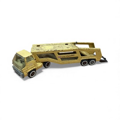 Lot 2108 - Tonka vintage tin plate cement mixer, roller and car transporter (3)