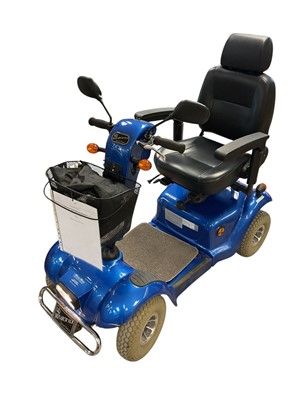 Lot 4 - Monarch XL8 special edition mobility scooter with charger (Not running correctly/in limp mode)
