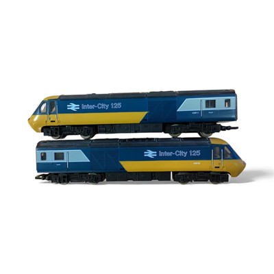 Lot 1835 - Hornby OO Gauge Intercity 125 HST power unit & dummy with four coaches and BR grey & blue 2 car DMU (8)