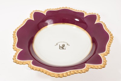 Lot 33 - Flight, Barr and Barr Worcester crested maroon ground centre dish