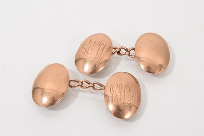 Lot 420 - Pair of Edwardian 9ct gold cufflinks with oval panels and engraved initials (Birmingham 1902)