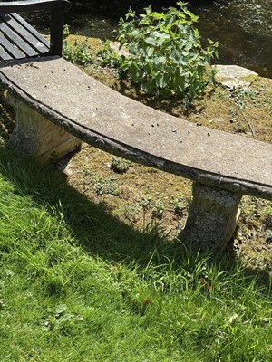 Lot 1472 - Curved concrete bench