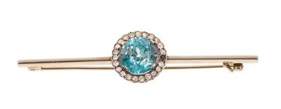 Lot 456 - Edwardian blue zircon and diamond cluster brooch