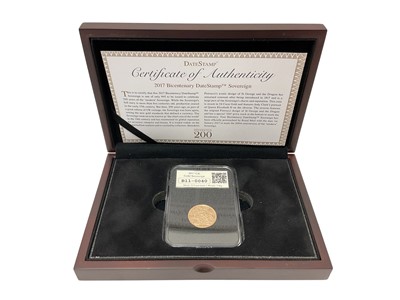 Lot 445 - G.B. - Gold Sovereign Elizabeth II 2017 UNC (N.B. Cased with Certificate of Authenticity) (1 coin)
